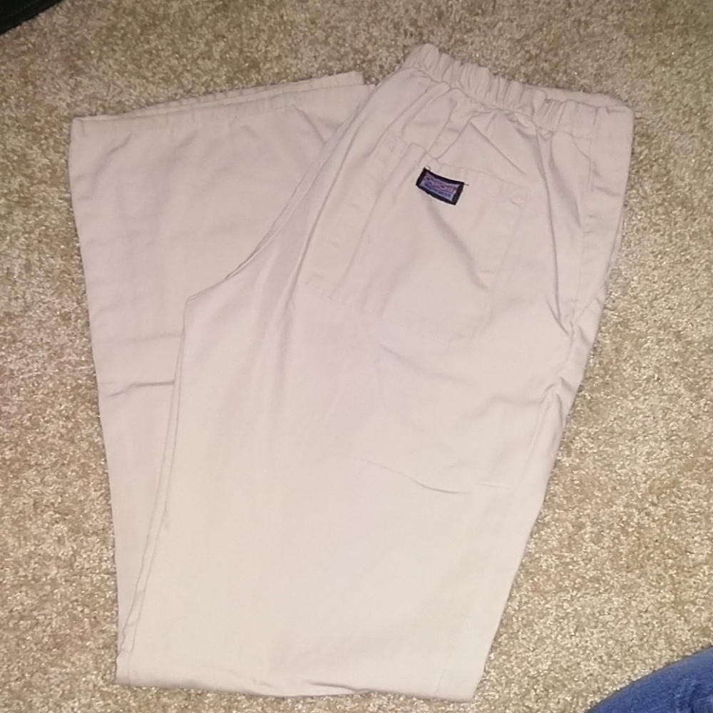 *SOLD*Cherokee Khaki flare Scrubs